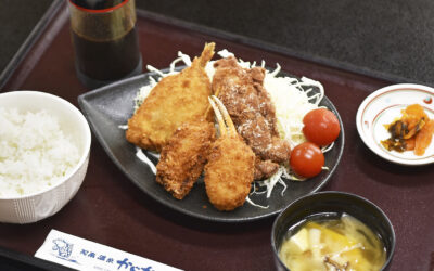 「選べるミックスフライ定食」 和食処かじか亭